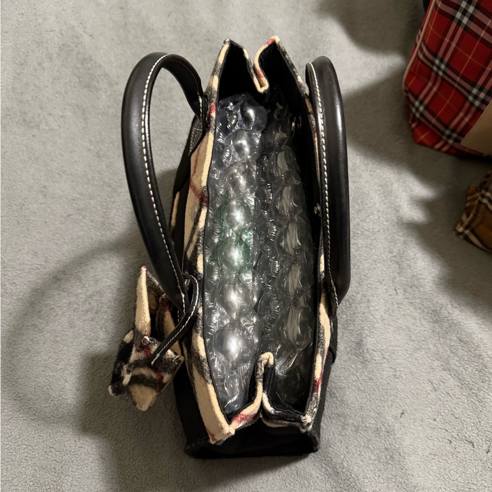 Burberry Black and Tan Checkered Women's Bag - Picture 6 of 6